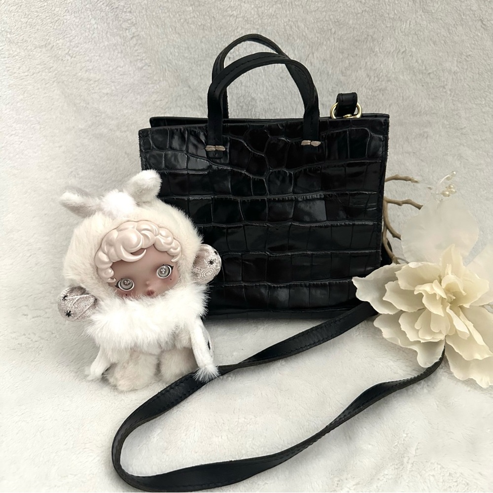 Clare V. Simple Black Croc Bebe Tote Crossbody Bag - Picture 11 of 14
